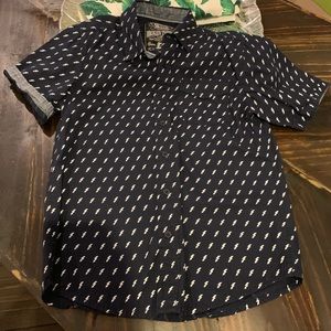 Boys casual short sleeve button up size 10/12